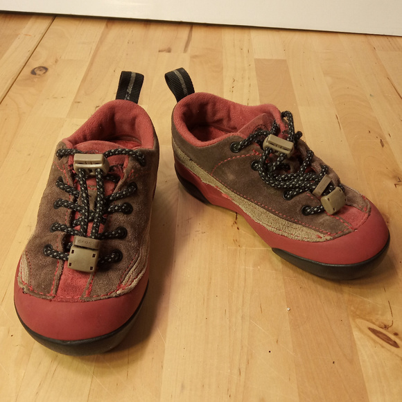 Crocs Dawson Suede Sneakers Shoes Kids Sz 10 - Picture 1 of 8